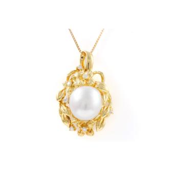 12.6mm Pearl and Diamond Pendant