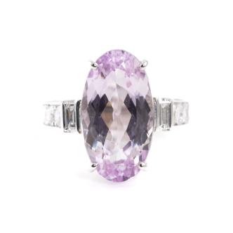 8.23ct Kunzite and Diamond Ring