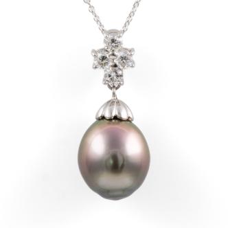 11.6mm Tahitian Pearl & Diamond Pendant