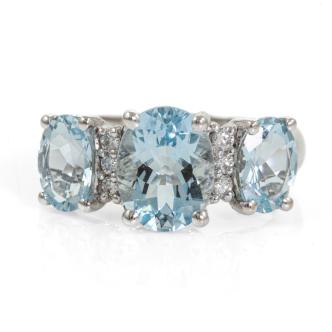 4.51ct Aquamarine and Diamond Ring