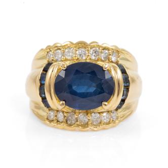 3.96ct Sapphire & 0.39ct Diamond Ring
