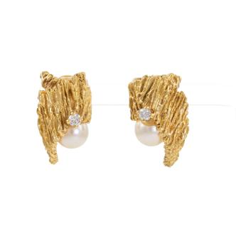 Pearl and Diamond Gold Earrings