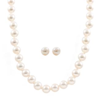 Set of Akoya Pearl Necklace and Earrings