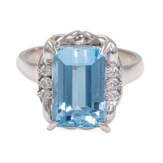 4.38ct Aquamarine & Diamond Ring